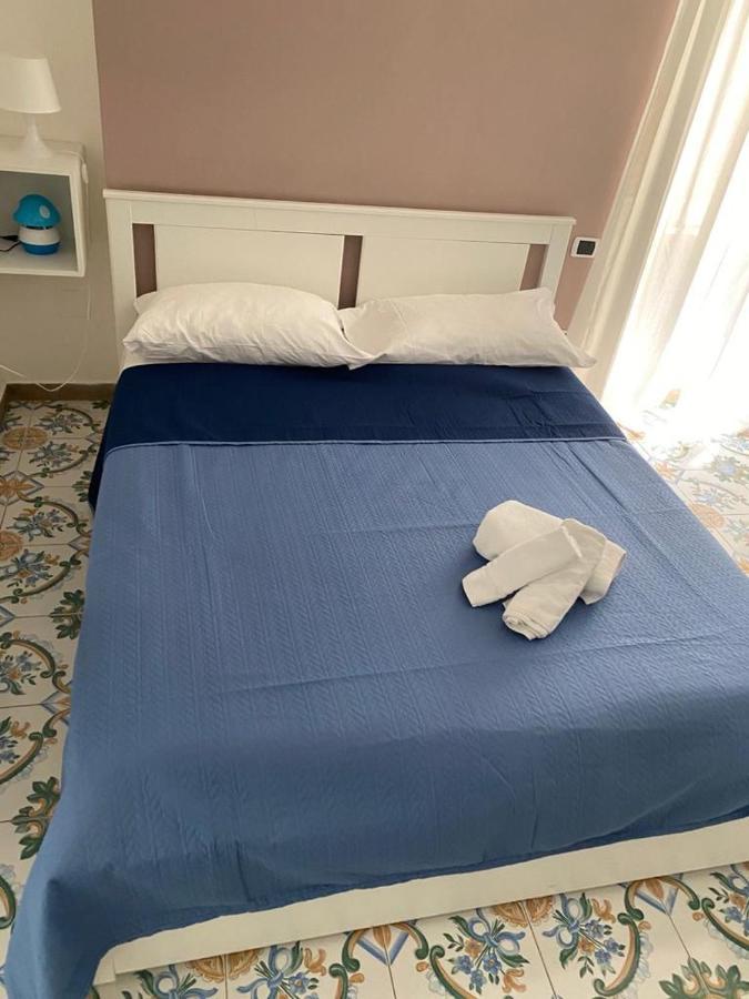 La Corte Del Re Borbone Bed & Breakfast Caserta Eksteriør bilde